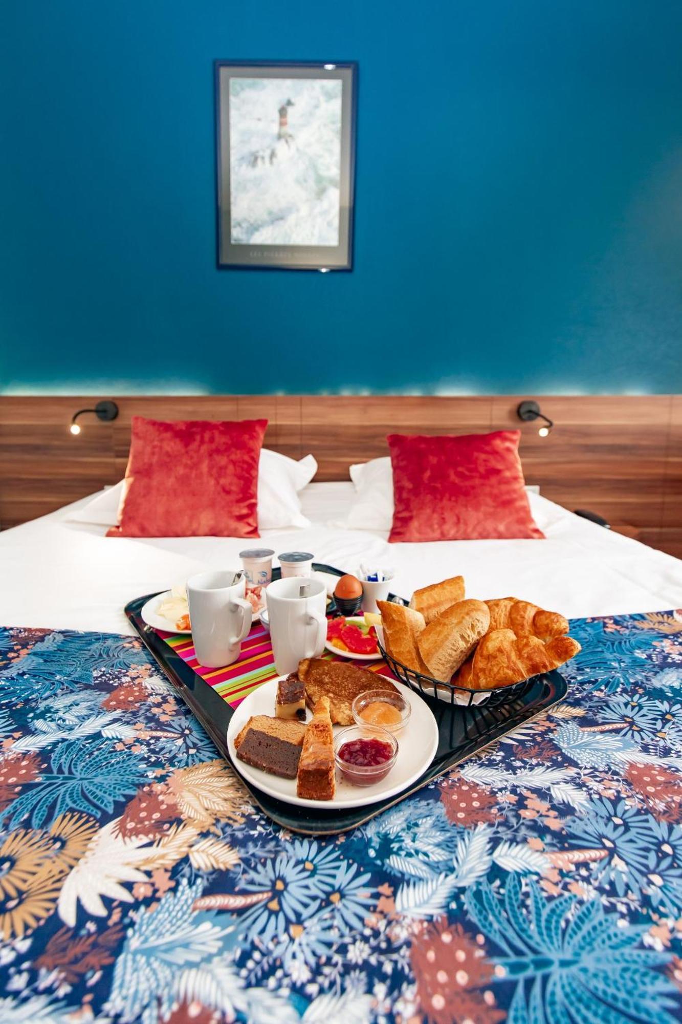 Hotel De France 카마레 쉬르 메르 외부 사진